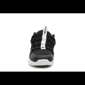 Boys size 12 New Balance Shoes New without box